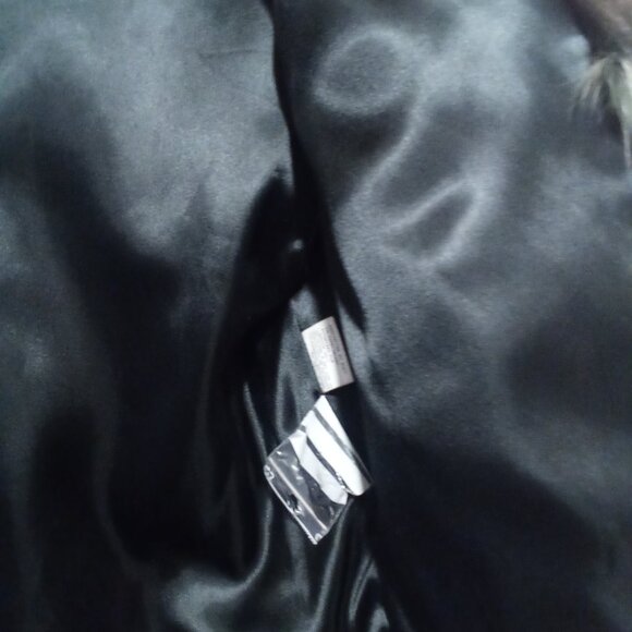 Fox fur colorful jacket and Matching Gloves - Picture 5 of 8